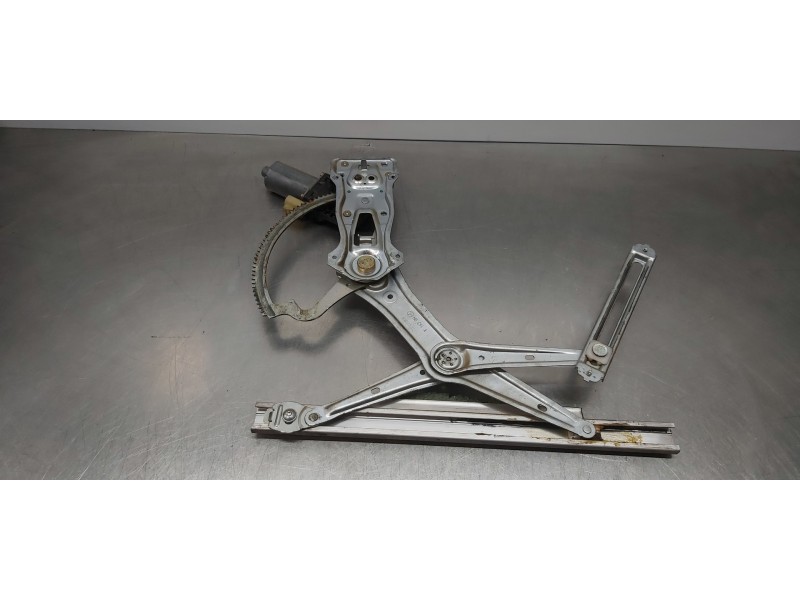 Recambio de elevalunas delantero derecho para mercedes clase m (w163) 270 cdi (163.113) referencia OEM IAM A1637201246 004PA1033 Recambio de elevalunas delantero derecho para mercedes clase m (w163) 270 cdi (163.113) referencia OEM IAM A1637201246 004PA1033