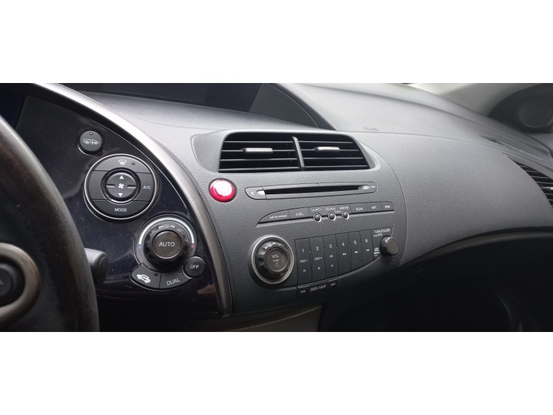 honda civic berlina 5 (fk) del año 2006