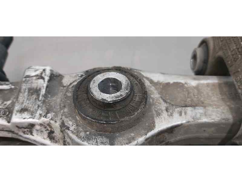 Recambio de brazo suspension inferior delantero derecho para volkswagen passat berlina (3b3) comfortline referencia OEM IAM 4B04 Recambio de brazo suspension inferior delantero derecho para volkswagen passat berlina (3b3) comfortline referencia OEM IAM 4B04