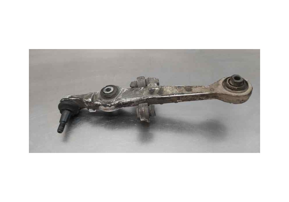 Recambio de brazo suspension inferior delantero derecho para volkswagen passat berlina (3b3) comfortline referencia OEM IAM 4B04 Recambio de brazo suspension inferior delantero derecho para volkswagen passat berlina (3b3) comfortline referencia OEM IAM 4B04