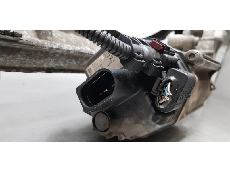 Recambio de cremallera direccion para opel zafira tourer expression referencia OEM IAM 13368200  