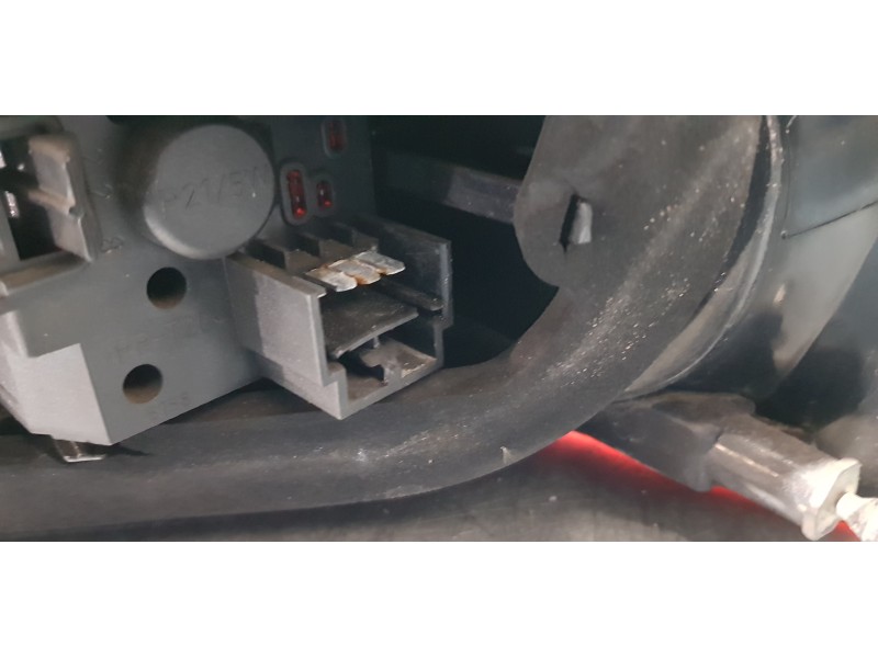 Recambio de piloto trasero izquierdo para fiat croma (194) 1.9 8v multijet active referencia OEM IAM 27490102   Recambio de piloto trasero izquierdo para fiat croma (194) 1.9 8v multijet active referencia OEM IAM 27490102