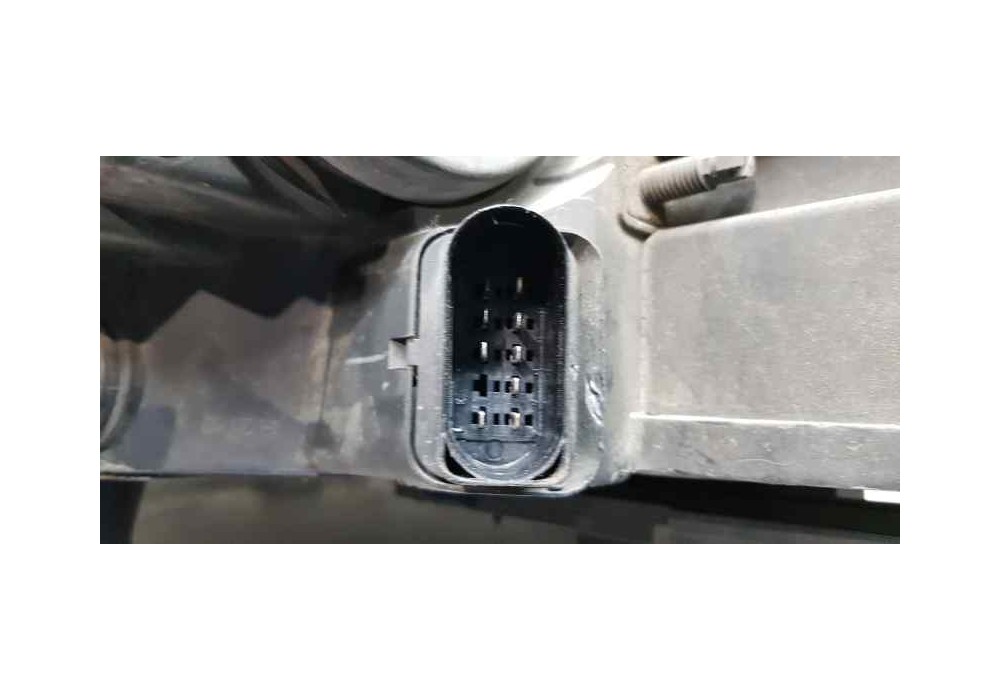 Recambio de faro derecho para volkswagen phaeton (3d2/3d8) tdi v6 4motion (4 asientos) referencia OEM IAM 3D1941016H   Recambio de faro derecho para volkswagen phaeton (3d2/3d8) tdi v6 4motion (4 asientos) referencia OEM IAM 3D1941016H