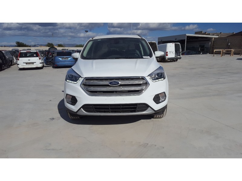 ford kuga (cbs) del año 2015