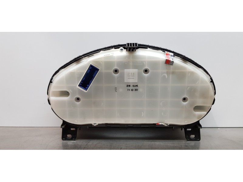 Recambio de cuadro instrumentos para opel zafira tourer expression referencia OEM IAM 13374940  