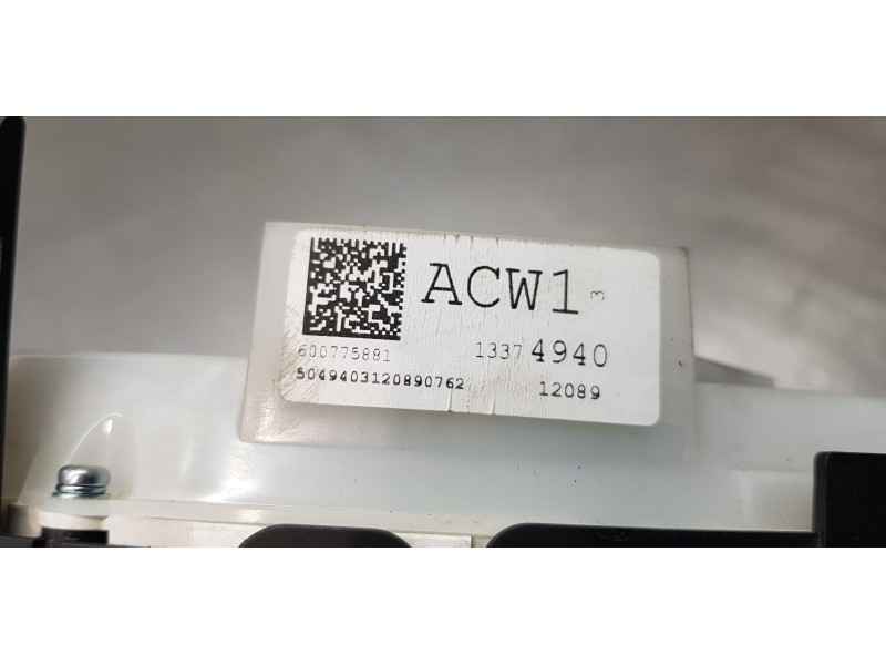 Recambio de cuadro instrumentos para opel zafira tourer expression referencia OEM IAM 13374940  