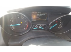 ford kuga (cbs) del año 2015 2