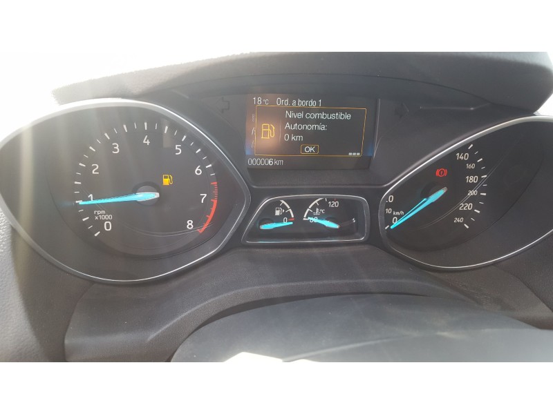 ford kuga (cbs) del año 2015