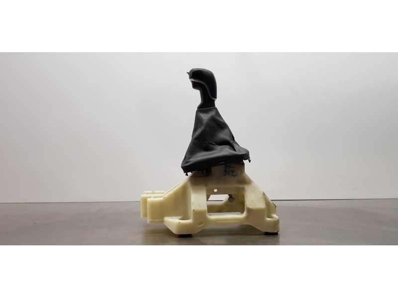 Recambio de palanca cambio para kia ceed sportswagon tech referencia OEM IAM 43700J7115WK  