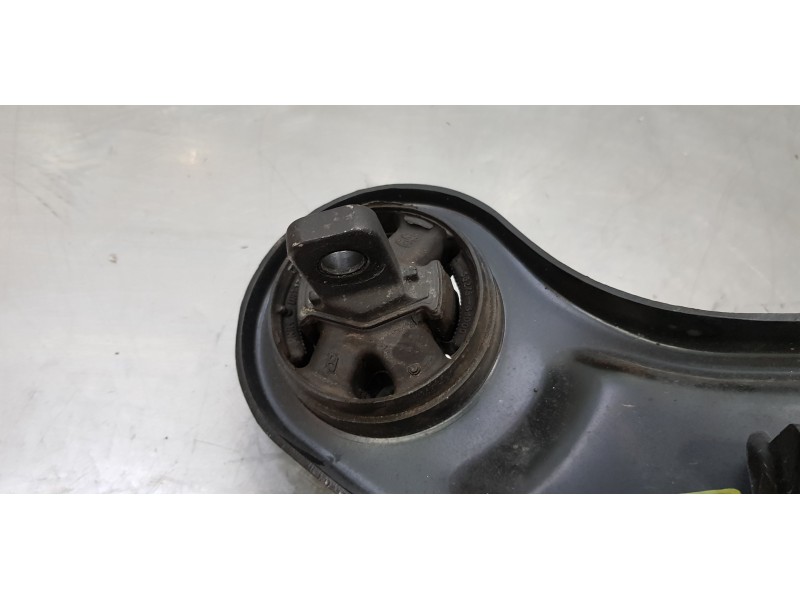 Recambio de mangueta trasera derecha para hyundai tucson tecno sky referencia OEM IAM 52711N7100 55271R2000 52716N7100