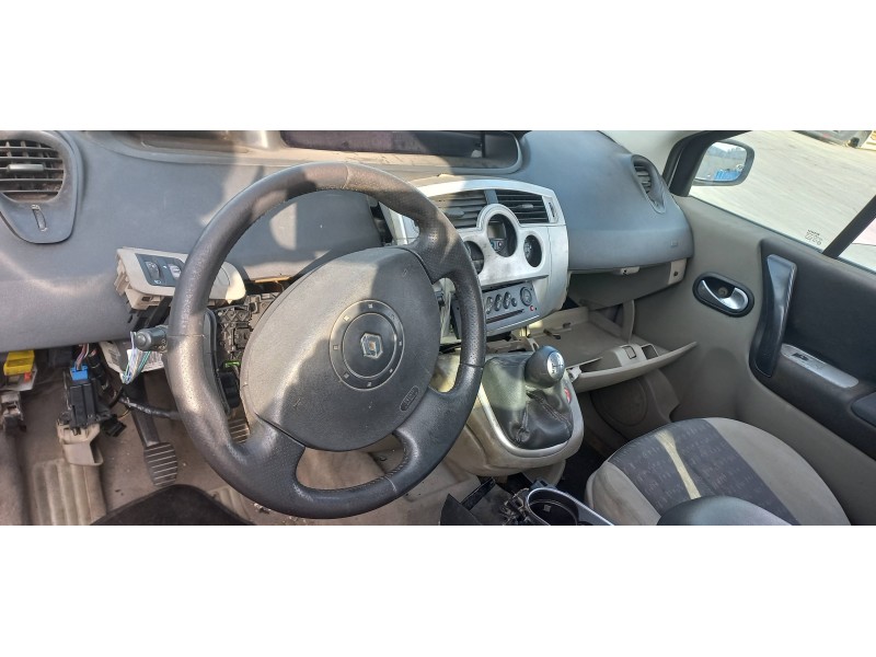 renault scenic ii del año 2003