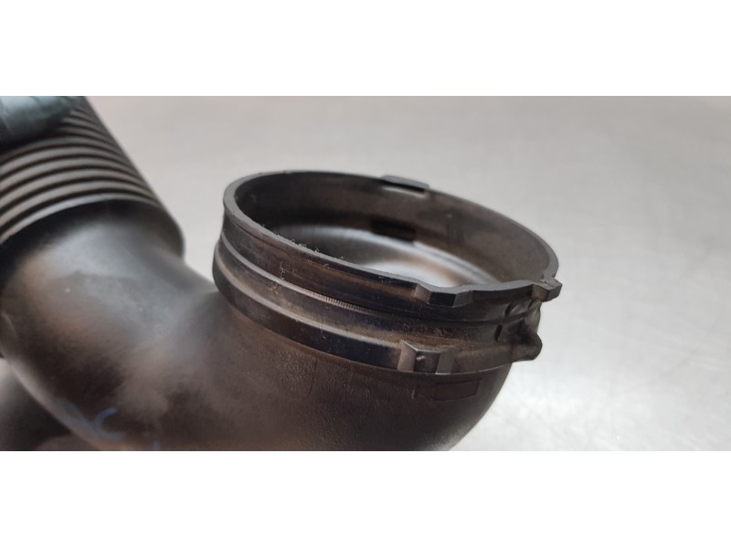 Recambio de tubo para land rover discovery sport pure referencia OEM IAM LR072119 GJ329F876AB 