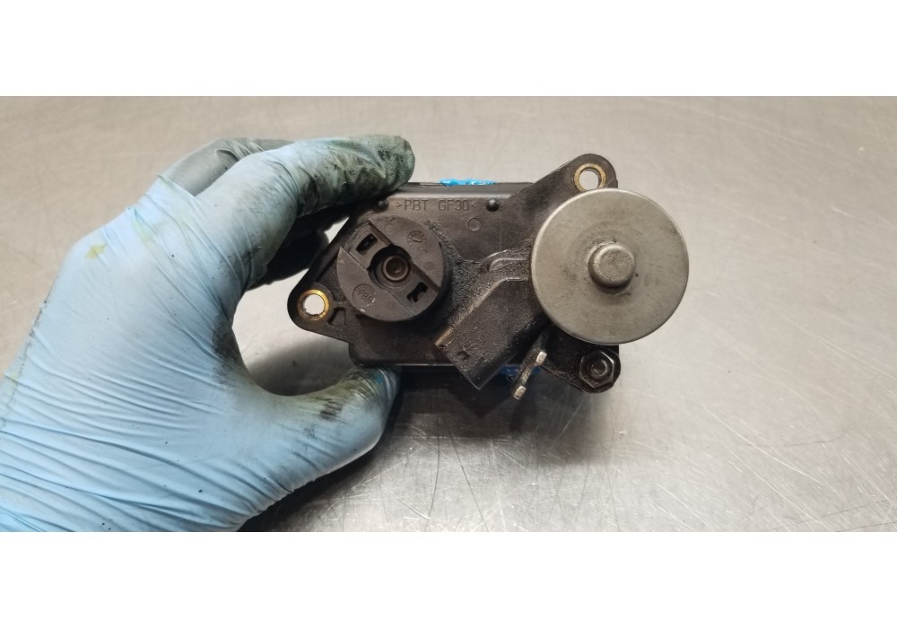 Recambio de colector admision para mercedes clase b (w245) 200 cdi (245.208) referencia OEM IAM A6401500394  