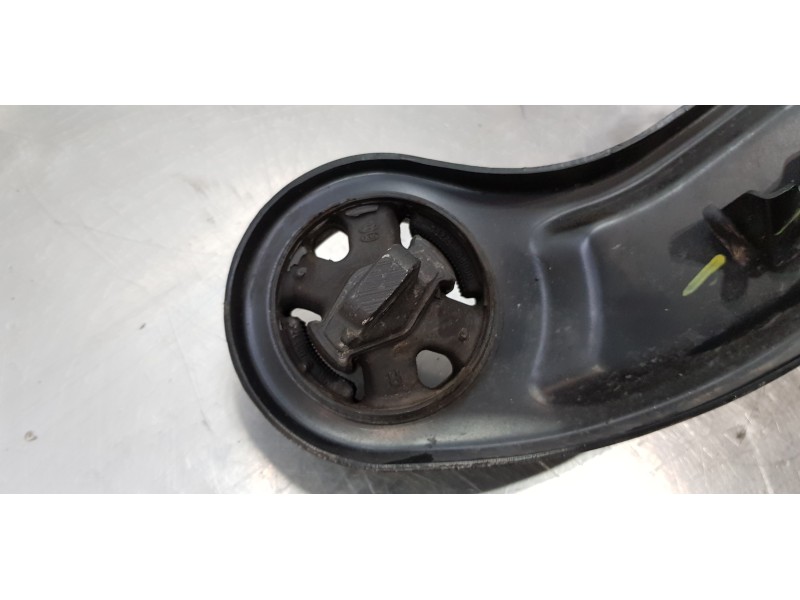 Recambio de mangueta trasera derecha para hyundai tucson tecno sky referencia OEM IAM 52711N7100 55271R2000 52716N7100