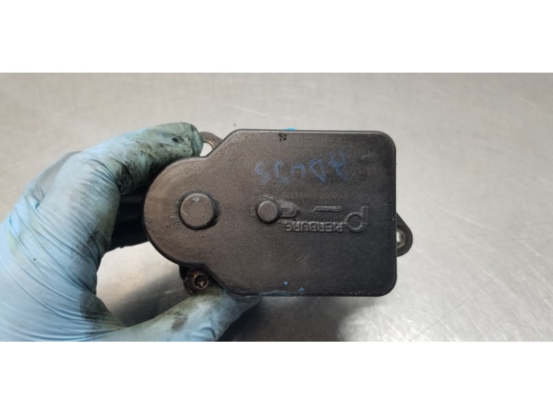 Recambio de colector admision para mercedes clase b (w245) 200 cdi (245.208) referencia OEM IAM A6401500394  