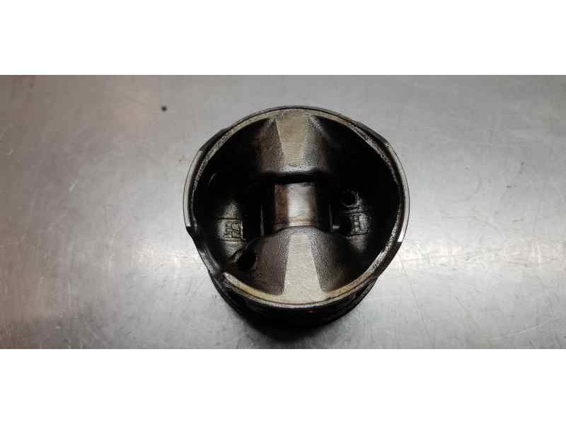 Recambio de piston para hyundai i40 style blue referencia OEM IAM 234102A905   Recambio de piston para hyundai i40 style blue referencia OEM IAM 234102A905