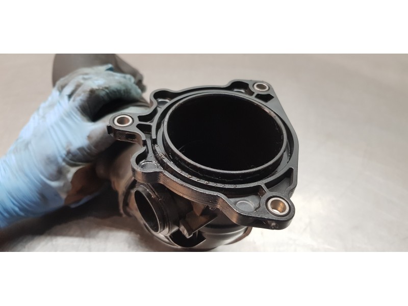 Recambio de tubo para land rover discovery sport pure referencia OEM IAM LR072119 GJ329F876AB 