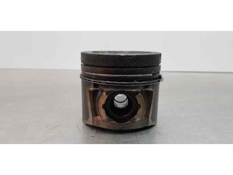 Recambio de piston para hyundai i40 style blue referencia OEM IAM 234102A905   Recambio de piston para hyundai i40 style blue referencia OEM IAM 234102A905