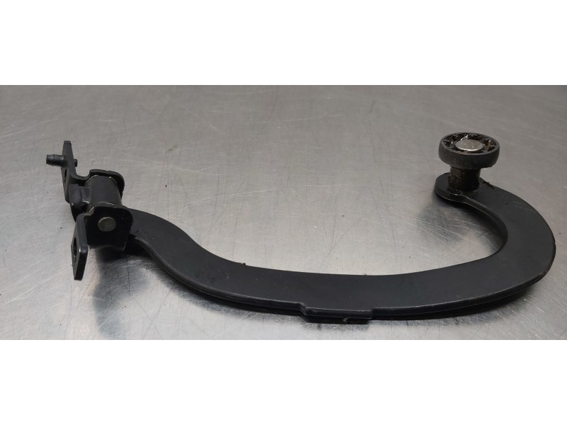 Recambio de soporte / guia puerta corredera para peugeot 1007 sport referencia OEM IAM 9033Q0  