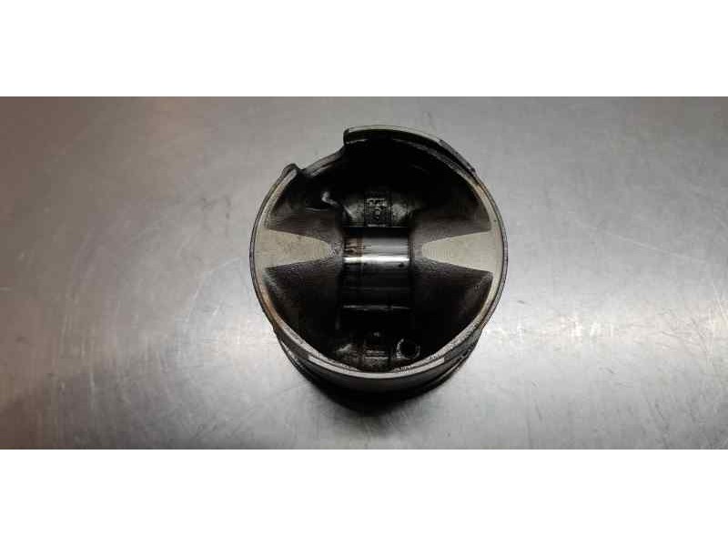 Recambio de piston para hyundai i40 style blue referencia OEM IAM 234102A905   Recambio de piston para hyundai i40 style blue referencia OEM IAM 234102A905