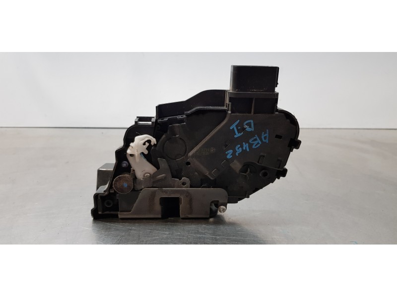 Recambio de cerradura puerta delantera izquierda para volvo c30 1.6 d kinetic referencia OEM IAM 30753658   Recambio de cerradura puerta delantera izquierda para volvo c30 1.6 d kinetic referencia OEM IAM 30753658