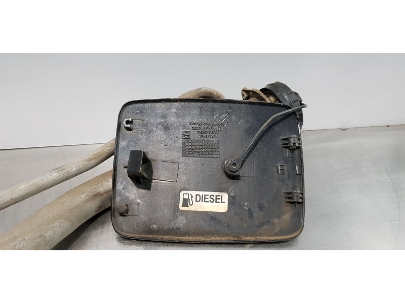 Recambio de tapa exterior combustible para ssangyong rexton rx 270 full referencia OEM IAM 7162008001BAG   Recambio de tapa exterior combustible para ssangyong rexton rx 270 full referencia OEM IAM 7162008001BAG