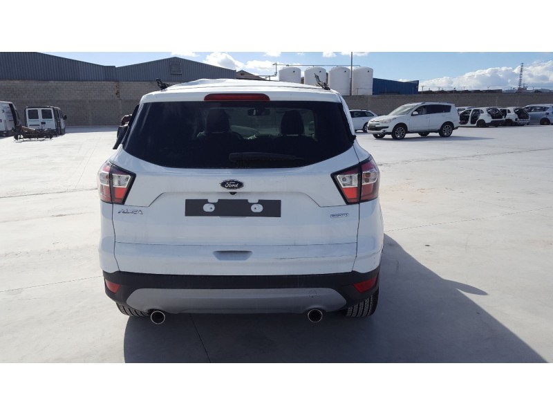 ford kuga (cbs) del año 2015