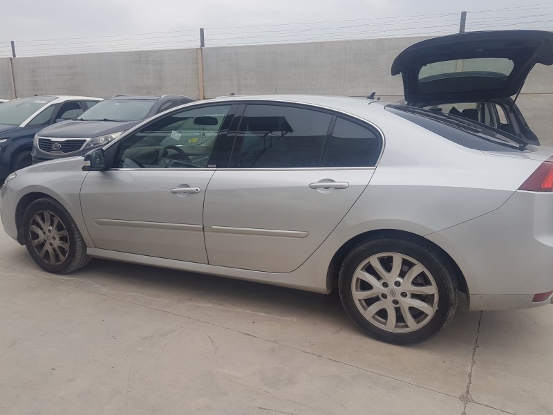 renault laguna iii del año 2009