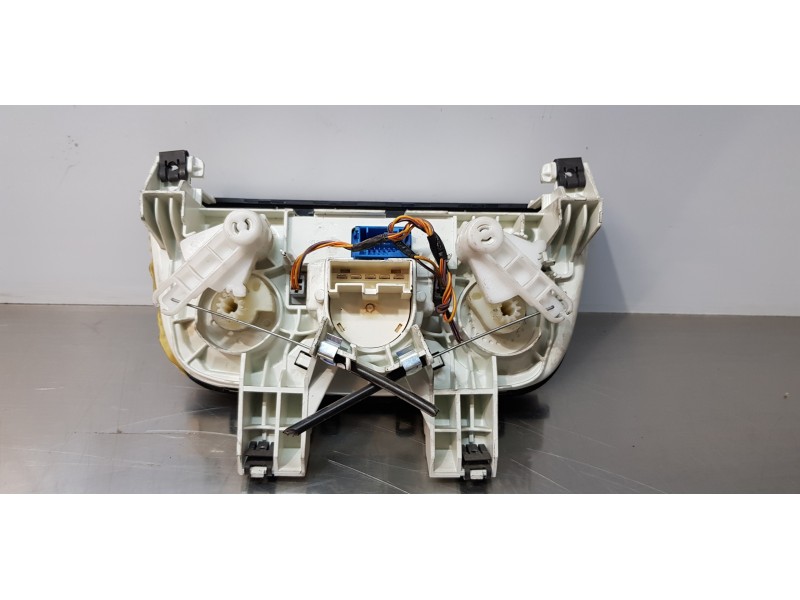 Recambio de mando calefaccion / aire acondicionado para fiat doblo ii cargo (263) furgón base maxi referencia OEM IAM 50274310  