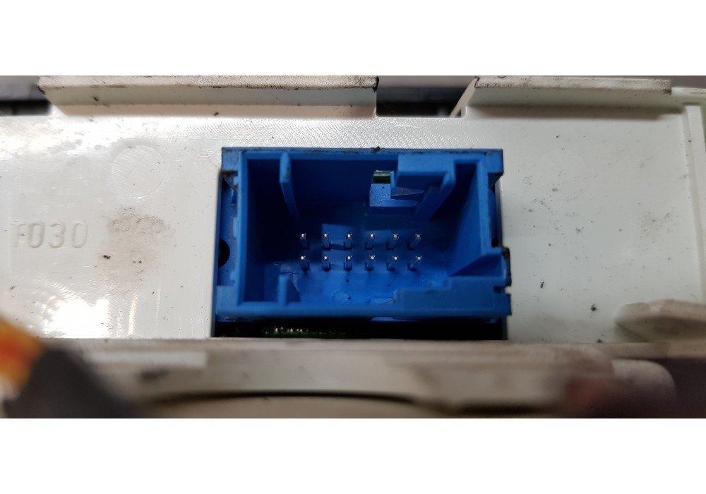 Recambio de mando calefaccion / aire acondicionado para fiat doblo ii cargo (263) furgón base maxi referencia OEM IAM 50274310  