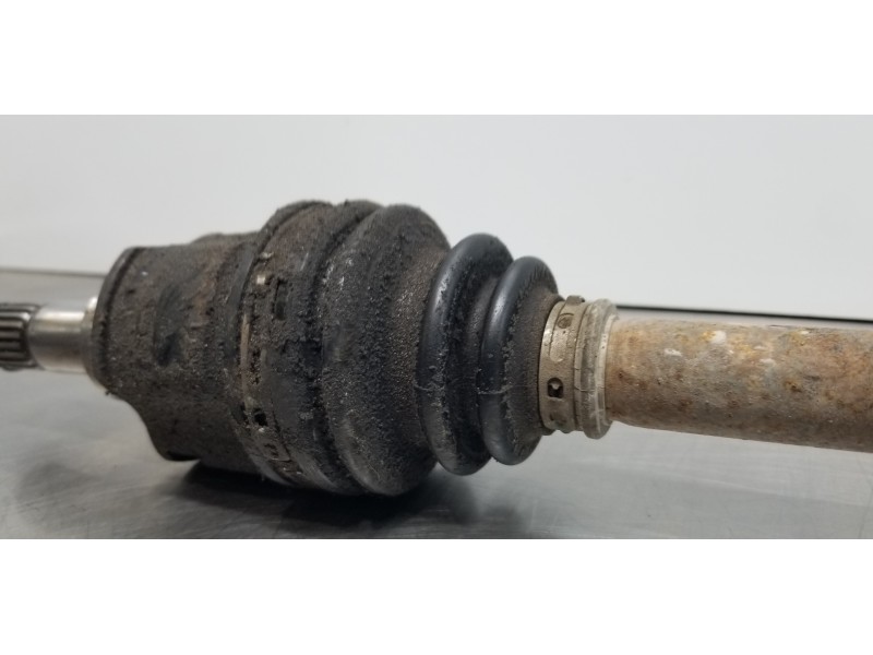 Recambio de transmision trasera izquierda para toyota rav 4 advance referencia OEM IAM 4233042060  