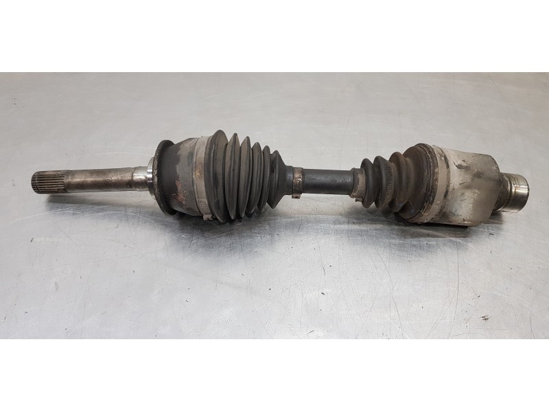 Recambio de transmision delantera derecha para ssangyong rexton rx 270 full referencia OEM IAM 4130008001  