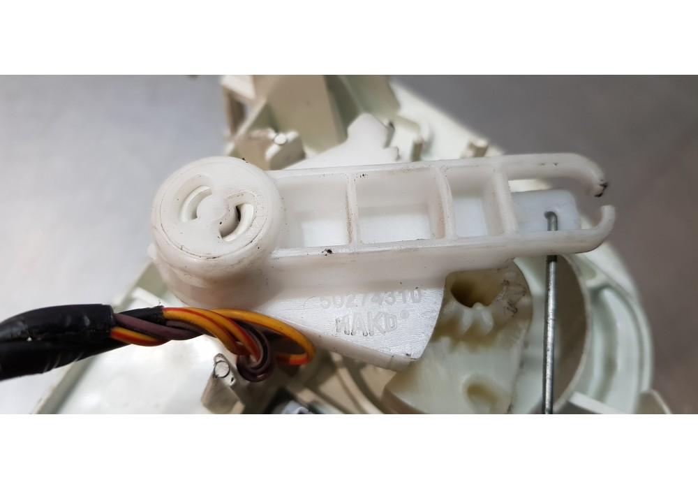 Recambio de mando calefaccion / aire acondicionado para fiat doblo ii cargo (263) furgón base maxi referencia OEM IAM 50274310  