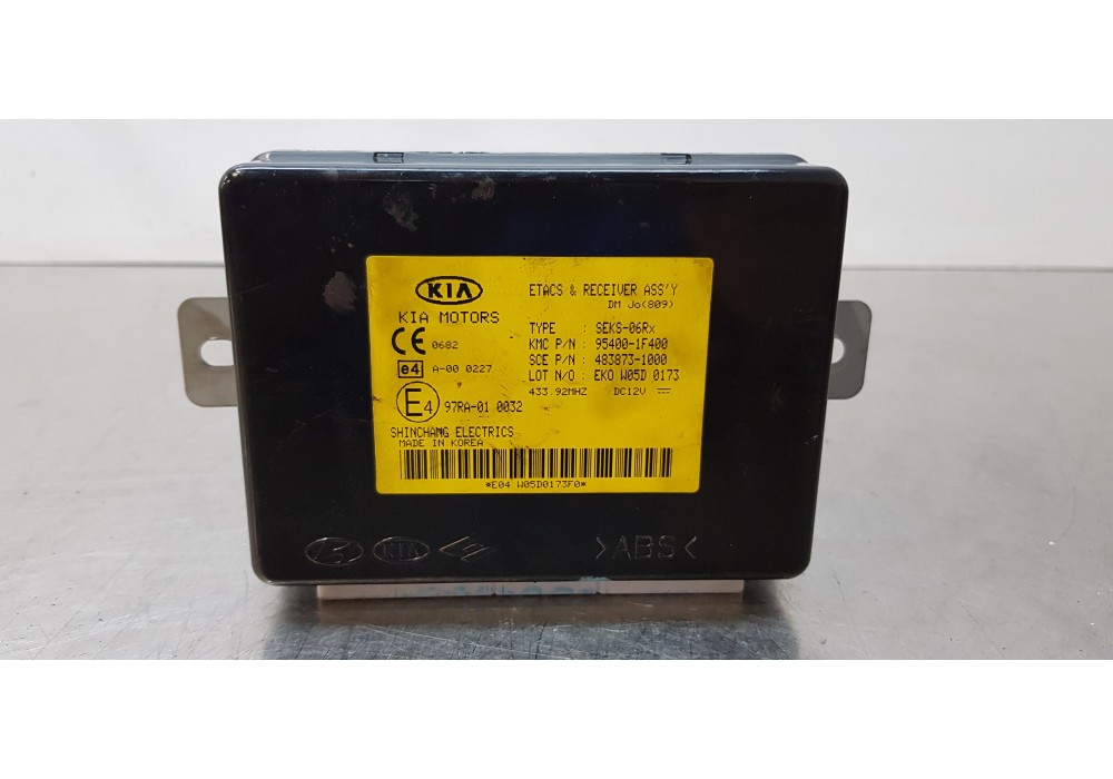 Recambio de modulo electronico para kia sportage lx 4x4 referencia OEM IAM 954001F400  