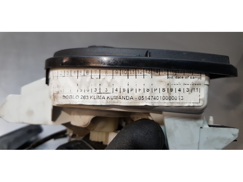 Recambio de mando calefaccion / aire acondicionado para fiat doblo ii cargo (263) furgón base maxi referencia OEM IAM 50274310  