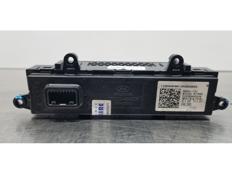 Recambio de mando climatizador para hyundai tucson tecno sky referencia OEM IAM 97250N7300RET 97250N7300 