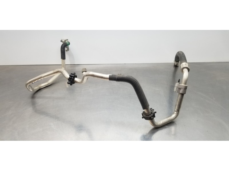 Recambio de tubos aire acondicionado para toyota rav 4 advance referencia OEM IAM 8870742130  