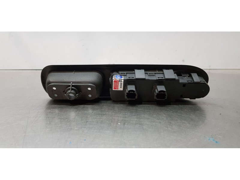 Recambio de mando elevalunas delantero izquierdo para peugeot 407 premium referencia OEM IAM 96468704XT  