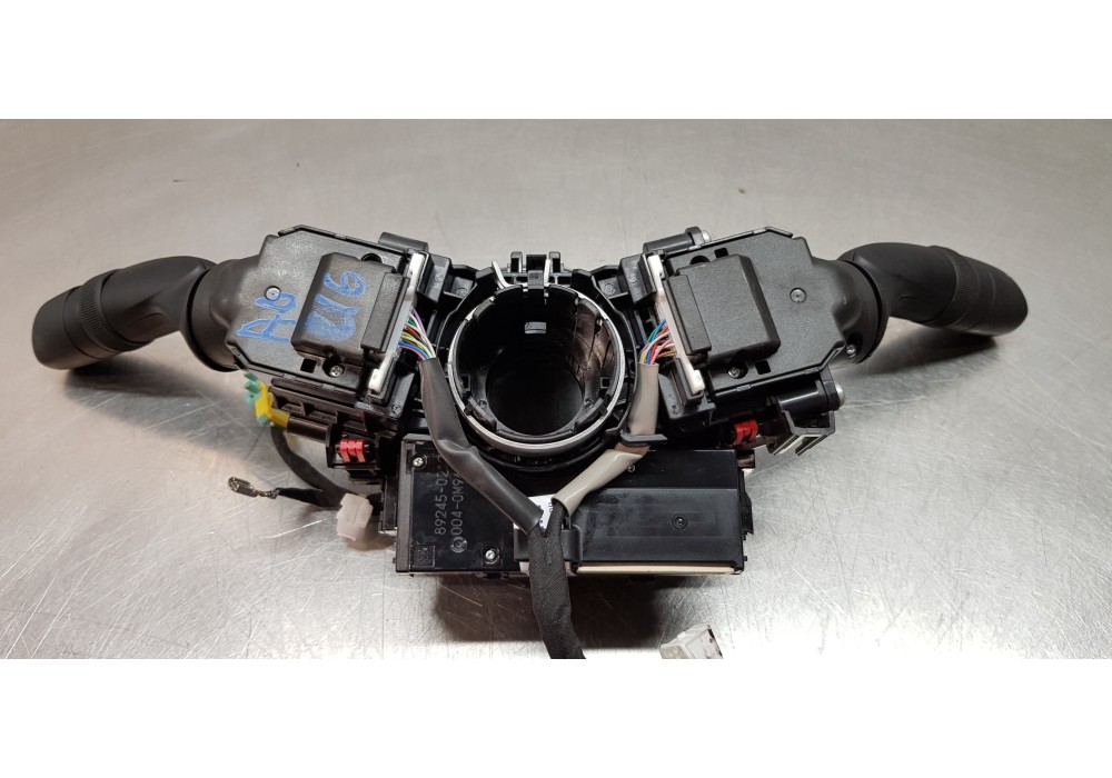 Recambio de anillo airbag para toyota corolla (e21) hybrid active referencia OEM IAM 8430802080 02D7017J910 2A5017J916