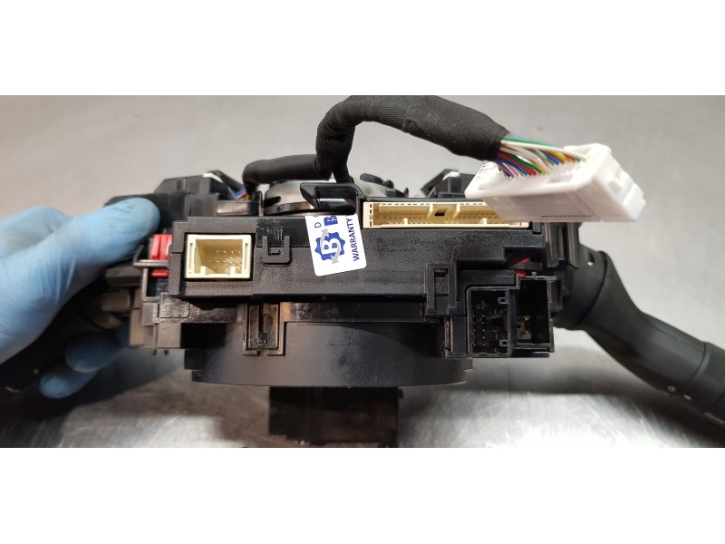 Recambio de anillo airbag para toyota corolla (e21) hybrid active referencia OEM IAM 8430802080 02D7017J910 2A5017J916