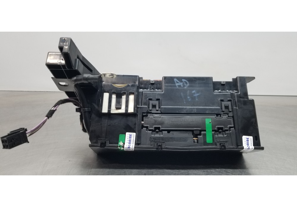 Recambio de caja reles / fusibles para mercedes clase b (w245) 180 cdi (245.207) referencia OEM IAM 1695451740  