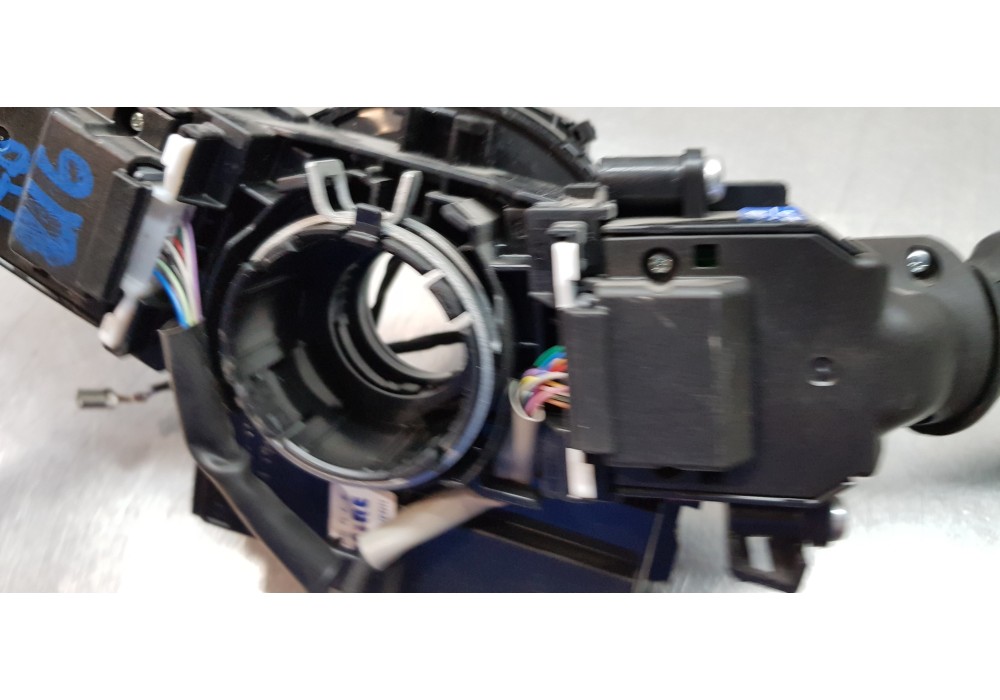 Recambio de anillo airbag para toyota corolla (e21) hybrid active referencia OEM IAM 8430802080 02D7017J910 2A5017J916