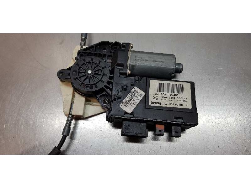 Recambio de elevalunas delantero derecho para peugeot 307 break / sw (s1) sw pack referencia OEM IAM 9637130480   Recambio de elevalunas delantero derecho para peugeot 307 break / sw (s1) sw pack referencia OEM IAM 9637130480