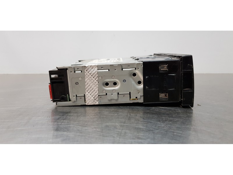 Recambio de sistema audio / radio cd para fiat doblo ii cargo (263) furgón base maxi referencia OEM IAM 7355124860  