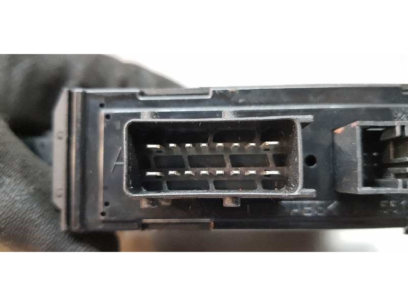 Recambio de elevalunas delantero derecho para peugeot 307 break / sw (s1) sw pack referencia OEM IAM 9637130480   Recambio de elevalunas delantero derecho para peugeot 307 break / sw (s1) sw pack referencia OEM IAM 9637130480