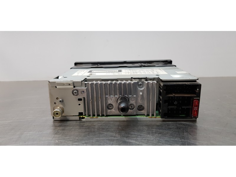 Recambio de sistema audio / radio cd para fiat doblo ii cargo (263) furgón base maxi referencia OEM IAM 7355124860  