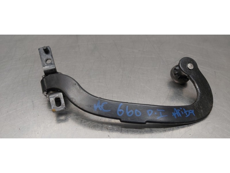 Recambio de soporte / guia puerta corredera para peugeot 1007 sport referencia OEM IAM 9033Q1  