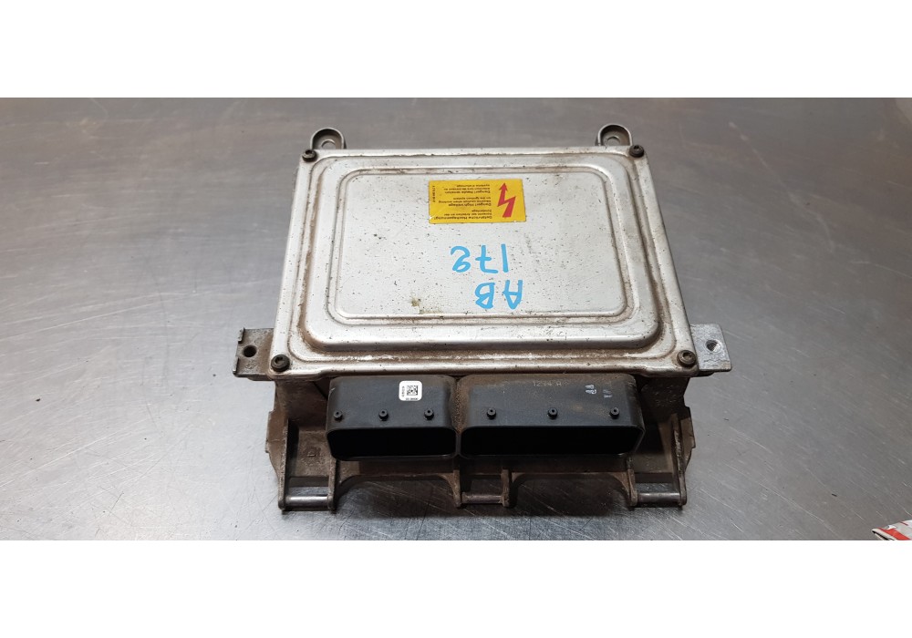 Recambio de centralita motor uce para mercedes clase a (w169) a 170 (169.032) referencia OEM IAM A2661532779  