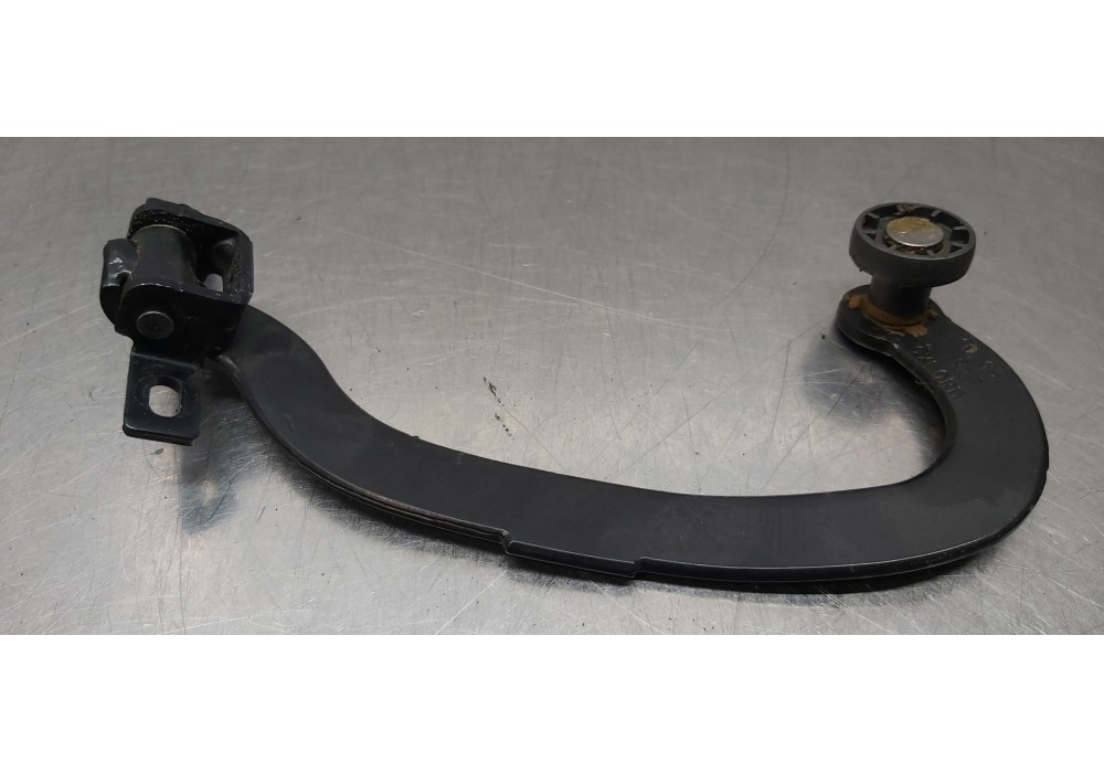 Recambio de soporte / guia puerta corredera para peugeot 1007 sport referencia OEM IAM 9033Q0  