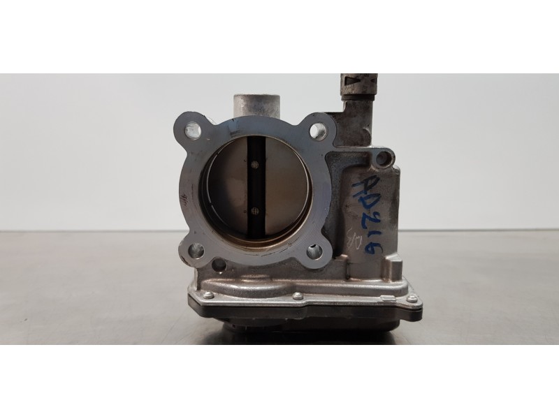 Recambio de caja mariposa para toyota corolla (e21) hybrid active referencia OEM IAM 220300T110  